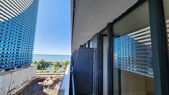 Royal Sea Breeze Apartment