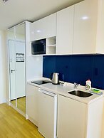 Royal Sea Breeze Apartment