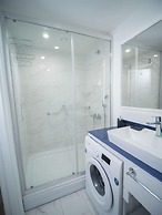 Royal Sea Breeze Apartment