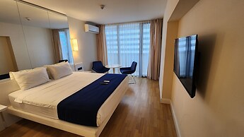Royal Sea Breeze Apartment