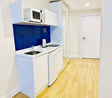 Royal Sea Breeze Apartment
