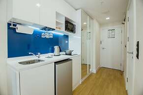 Royal Sea Breeze Apartment