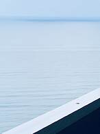 Royal Sea Breeze Apartment