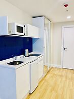Royal Sea Breeze Apartment