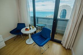 Royal Sea Breeze Apartment