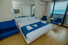 Royal Sea Breeze Apartment