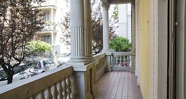 JOIVY Fabulous Charming House in Como