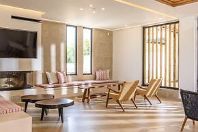 AneSea Hotel