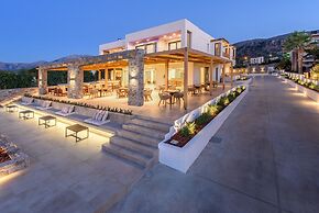 AneSea Hotel