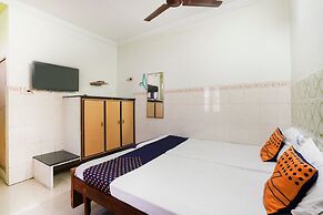 SPOT ON 38697 Hotel Sridhar