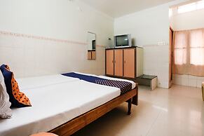 SPOT ON 38697 Hotel Sridhar