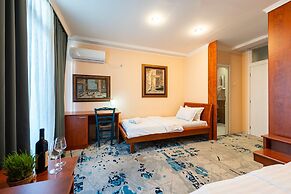 Hotel Bojatours
