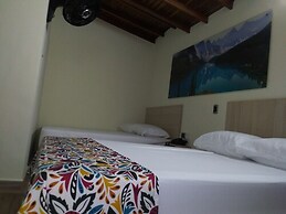 Hotel Street 50 Estadio