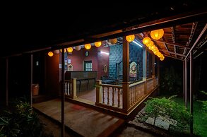 Shantai by the lake