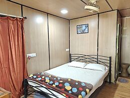 IORA Cottages