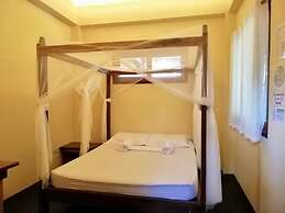 Ilakai Hostel - Adults Only