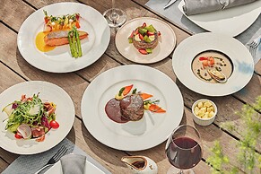 Anatole Hotel Hanoi