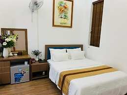 Duc Long Hotel