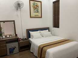 Duc Long Hotel
