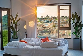 glue Hotel