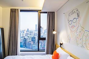 glue Hotel