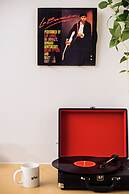 glue Hotel