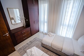 Nasma Luxury Stays - Standpoint Tower A