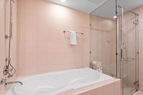 Nasma Luxury Stays - Standpoint Tower A
