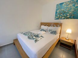 SOL CARIBE SUITES DELUXE Beach Club and Pool