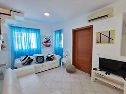 SOL CARIBE SUITES DELUXE Beach Club and Pool