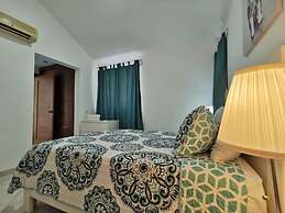 SOL CARIBE SUITES DELUXE Beach Club and Pool