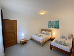 SOL CARIBE SUITES DELUXE Beach Club and Pool