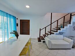 SOL CARIBE SUITES DELUXE Beach Club and Pool