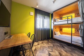 House of Records