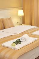 Booking Rooms