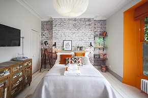 Higgihaus at Hampton Whole House 6 Bed