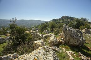 Ajloun Hotel