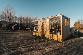 Eyja Mörk & Bubble Bedroom