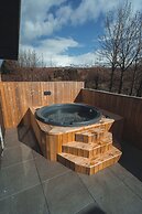 Eyja Mörk & Bubble Bedroom