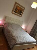 PANG'S GUESTHOUSE