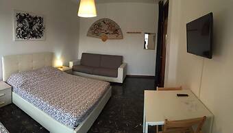 PANG'S GUESTHOUSE
