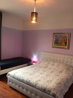 PANG'S GUESTHOUSE