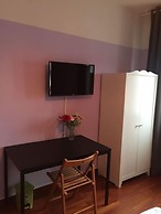 PANG'S GUESTHOUSE