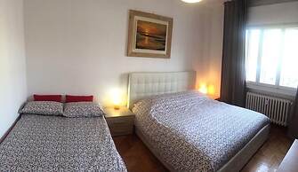 PANG'S GUESTHOUSE