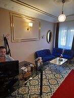 Emirhan Guest House & Suites