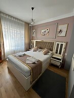 Emirhan Guest House & Suites