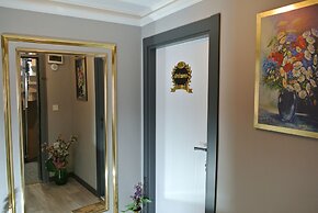 Emirhan Guest House & Suites