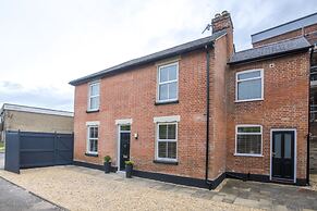 Blackfriars Cottage