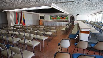Hotel Bachue Girardot