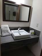 Hotel Calzada Inn